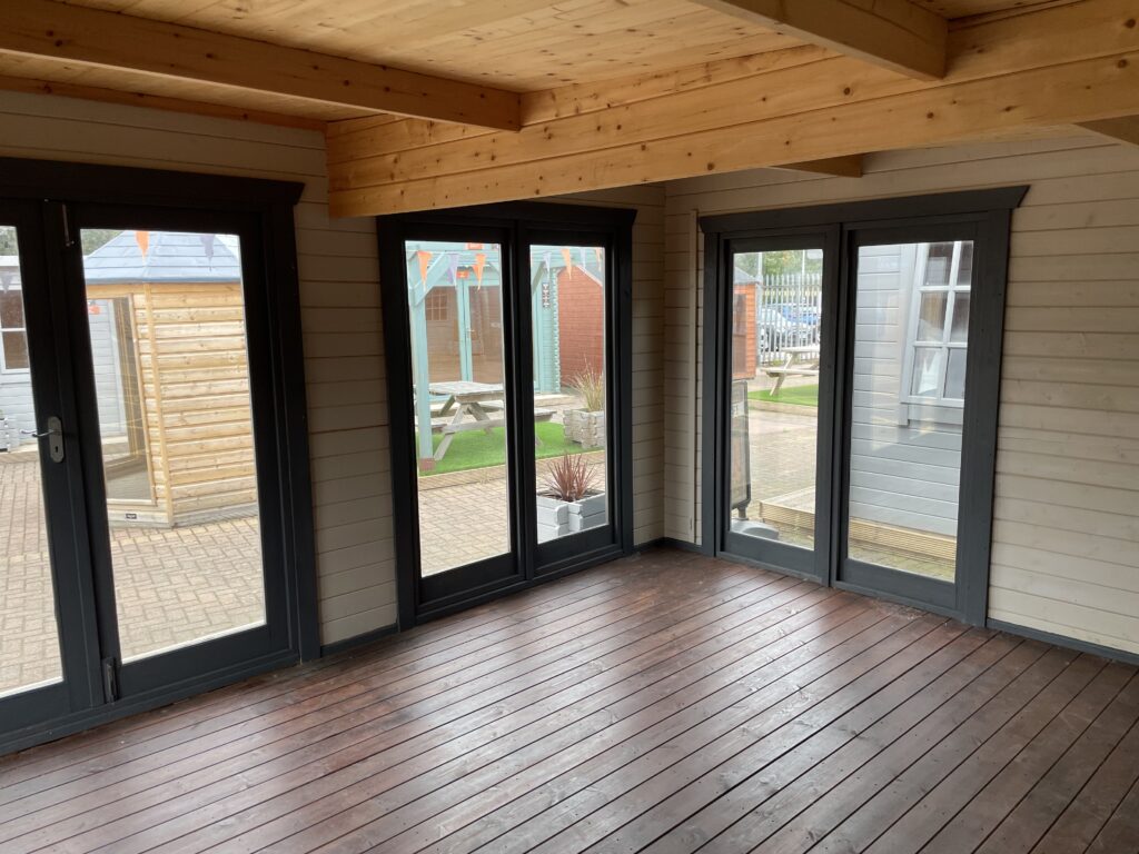 Tiger Optima 44mm Log Cabin Internal Picture non opening window