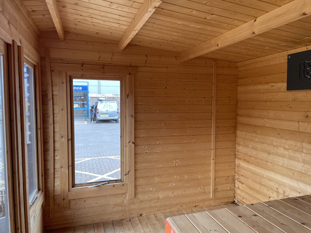 Tiger Procas 44mm Log Cabin Inside